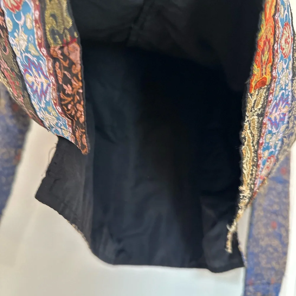 VTG 90s Coldwater Creek Sz:M Tapestry. Boho. Southwestern metallic bandana print